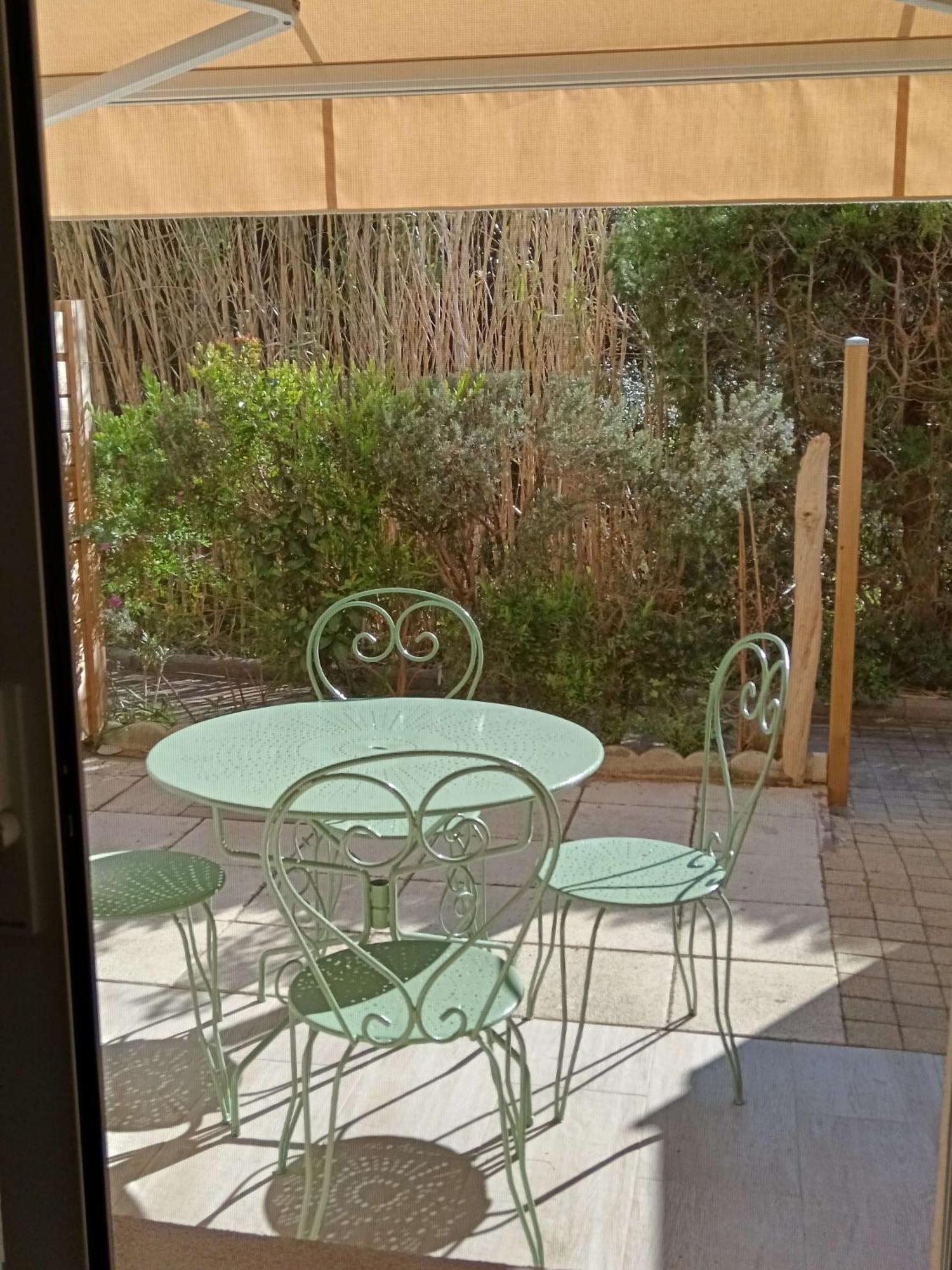 Bord De Apartment *